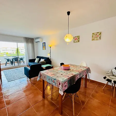 Sa Grimpola Mit Gemeinschaftspool By Interhome Pals